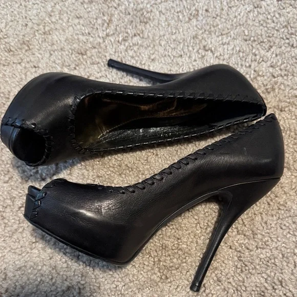 Gucci Black Leather Peep-Toe Heels - Picture 3 of 7